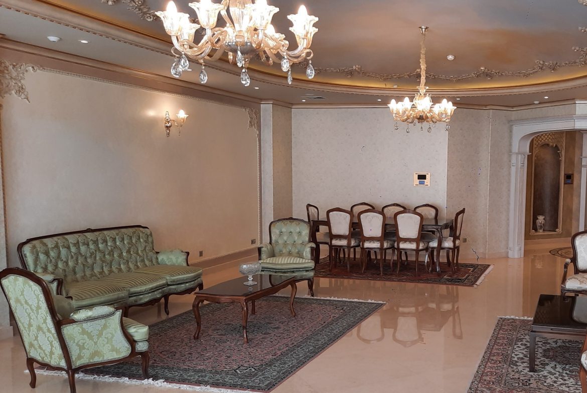 almost new apartment for renting in Zafaraniyeh Tehran