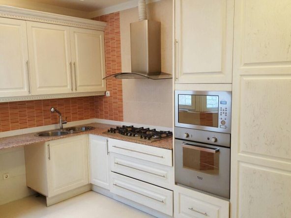 flat for renting in Tehran Kamraniyeh